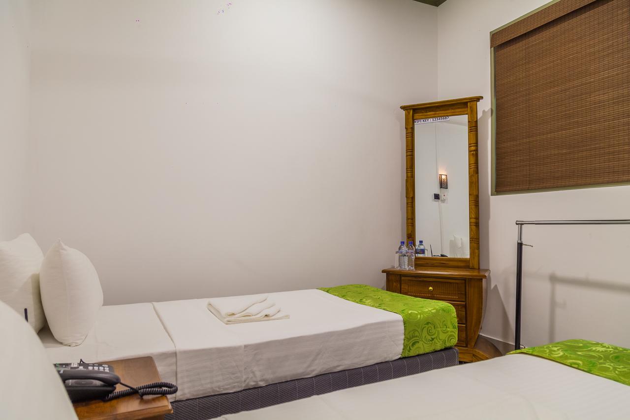281 Kandy City Hostel & Rooms Deiyannewela المظهر الخارجي الصورة