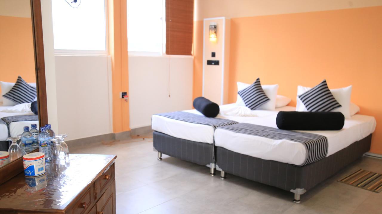 281 Kandy City Hostel & Rooms Deiyannewela المظهر الخارجي الصورة